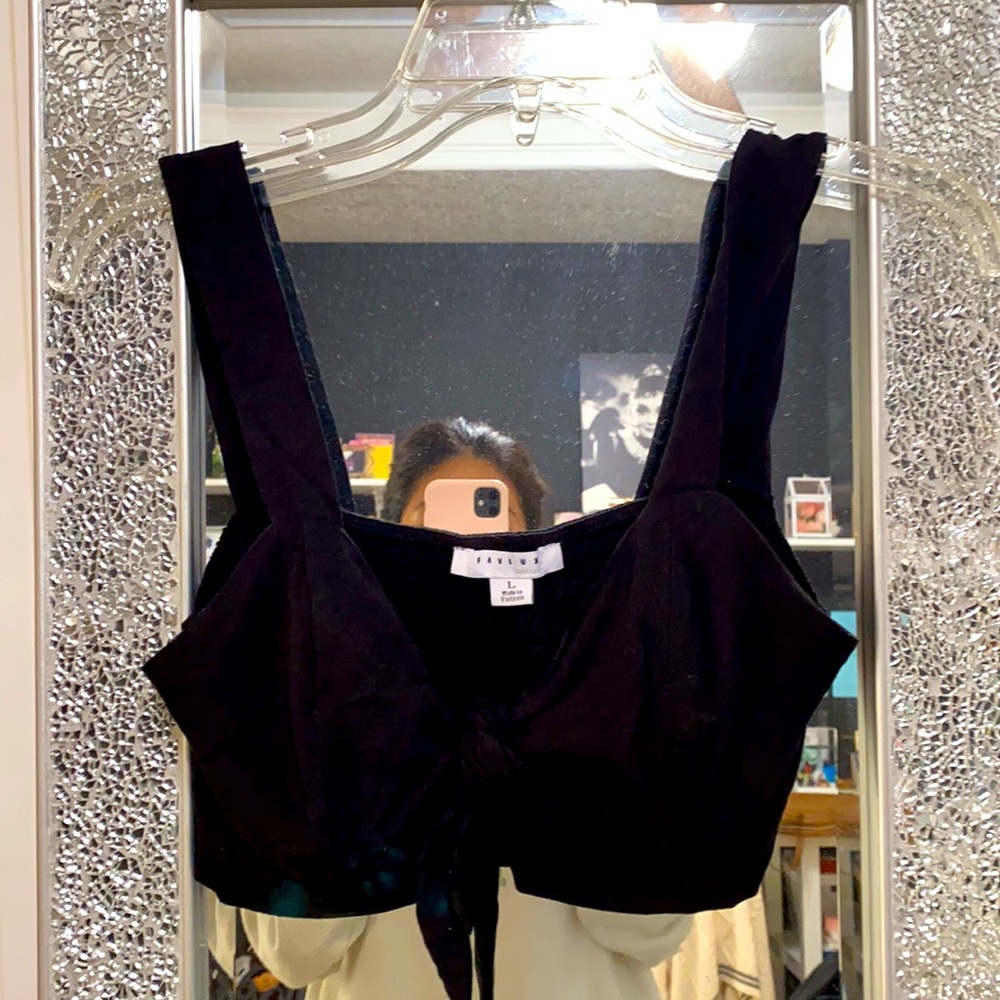 Black crop top